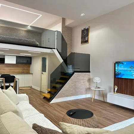 Eliano Duplex * Durrës